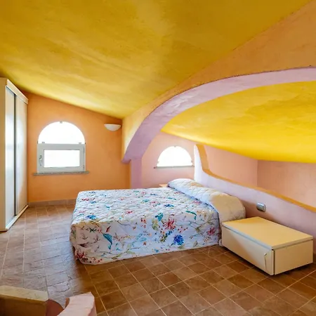 度假居 Melograno By Interhome